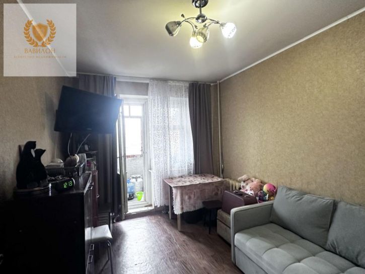 3-комн квартира Дзержинского пр-кт, 6