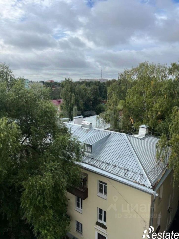 3-комн квартира улица Лизы Чайкиной, 7,  д. 7