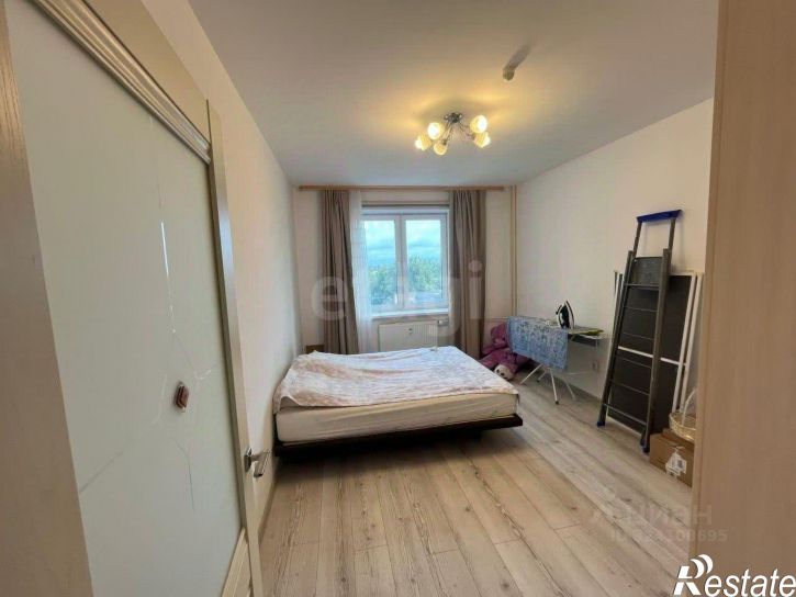 3-комн квартира улица Лизы Чайкиной, 7,  д. 7