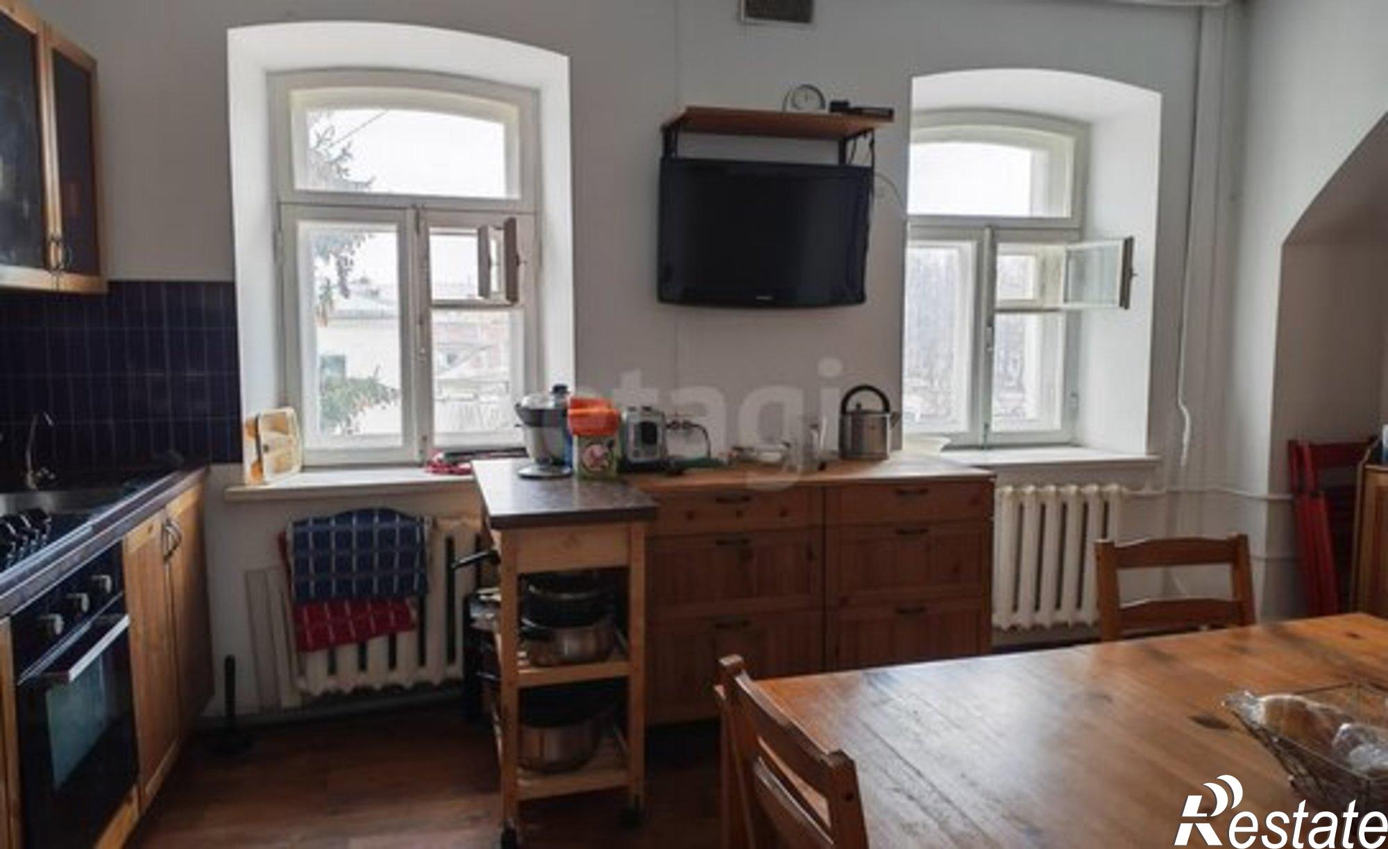 Купить квартиру за 16 500 000 рублей на улица Ушинского, 32