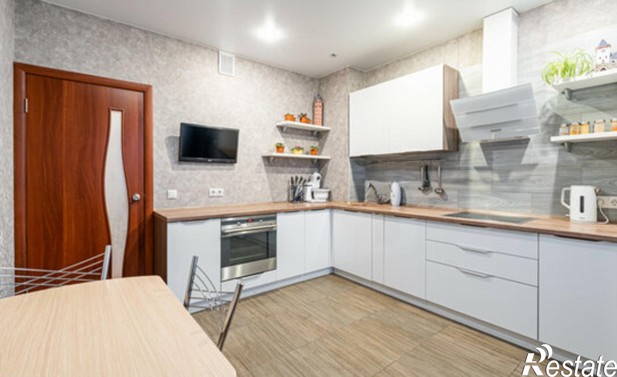 Купить квартиру за 9 000 000 рублей на улица Бабича, 10А