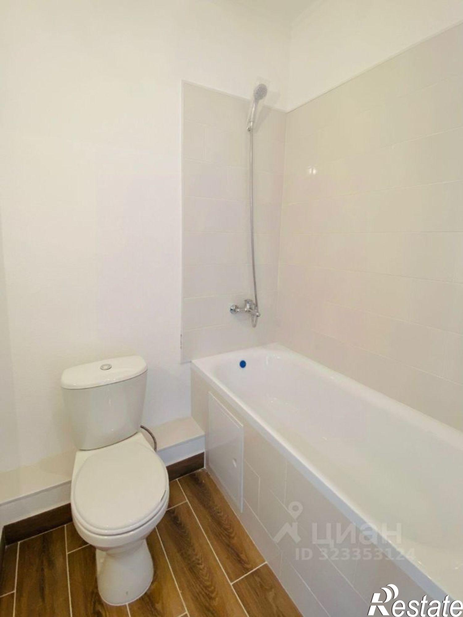 Купить квартиру за 3 935 640 рублей на Шандорная улица, 14