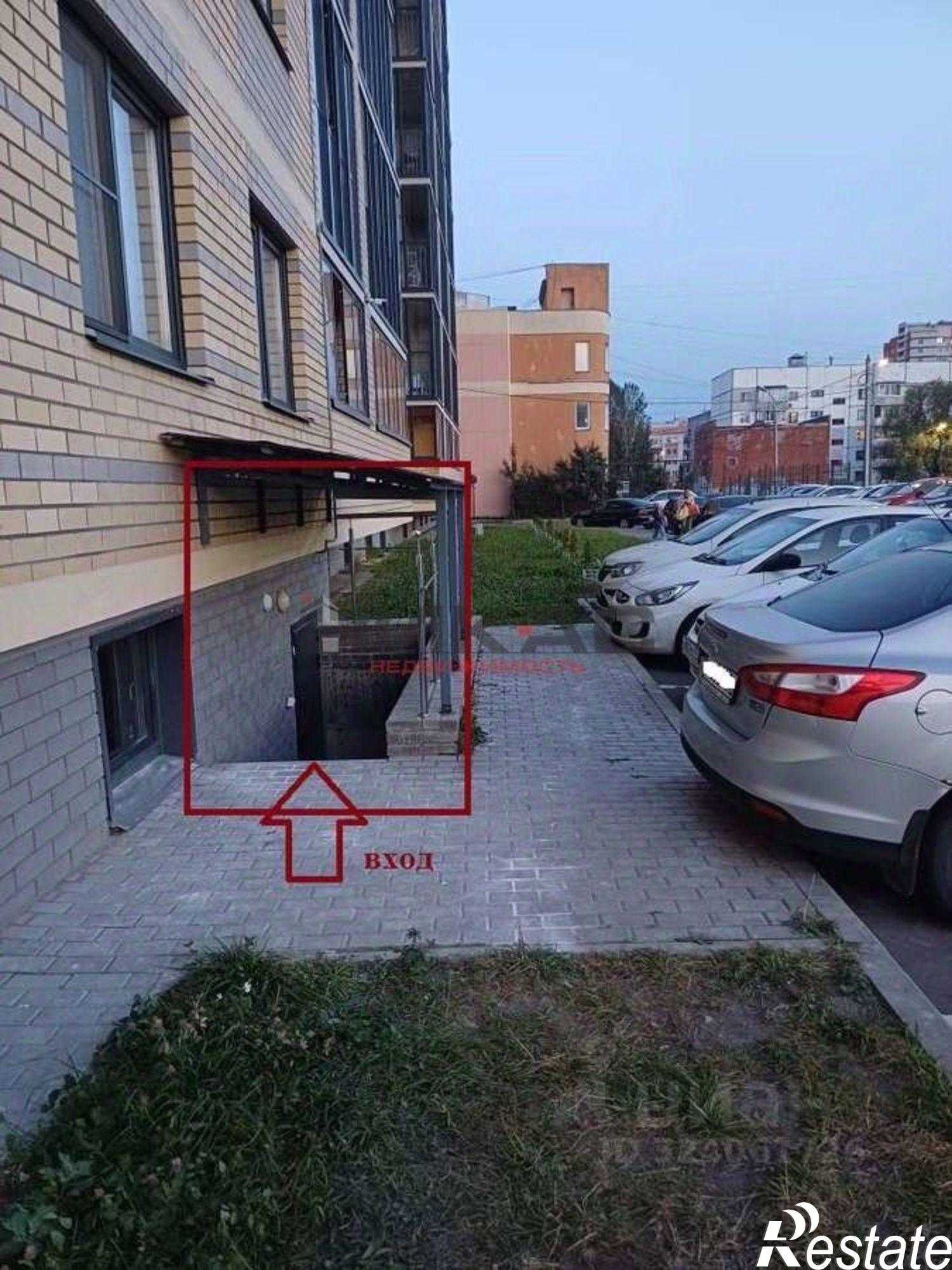 Сдать торговое помещение за 14 700 рублей на улица Батова, 6