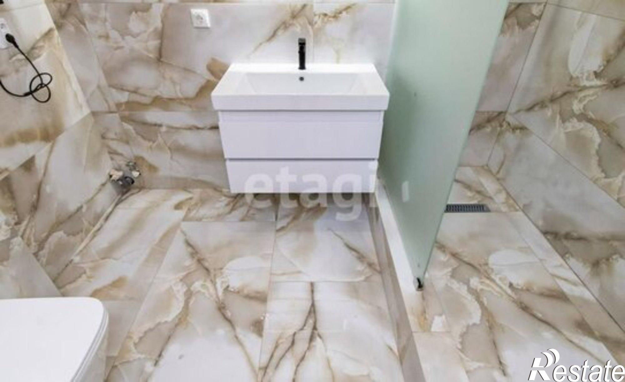 Купить квартиру за 7 100 000 рублей на ул Строителей, 16 3