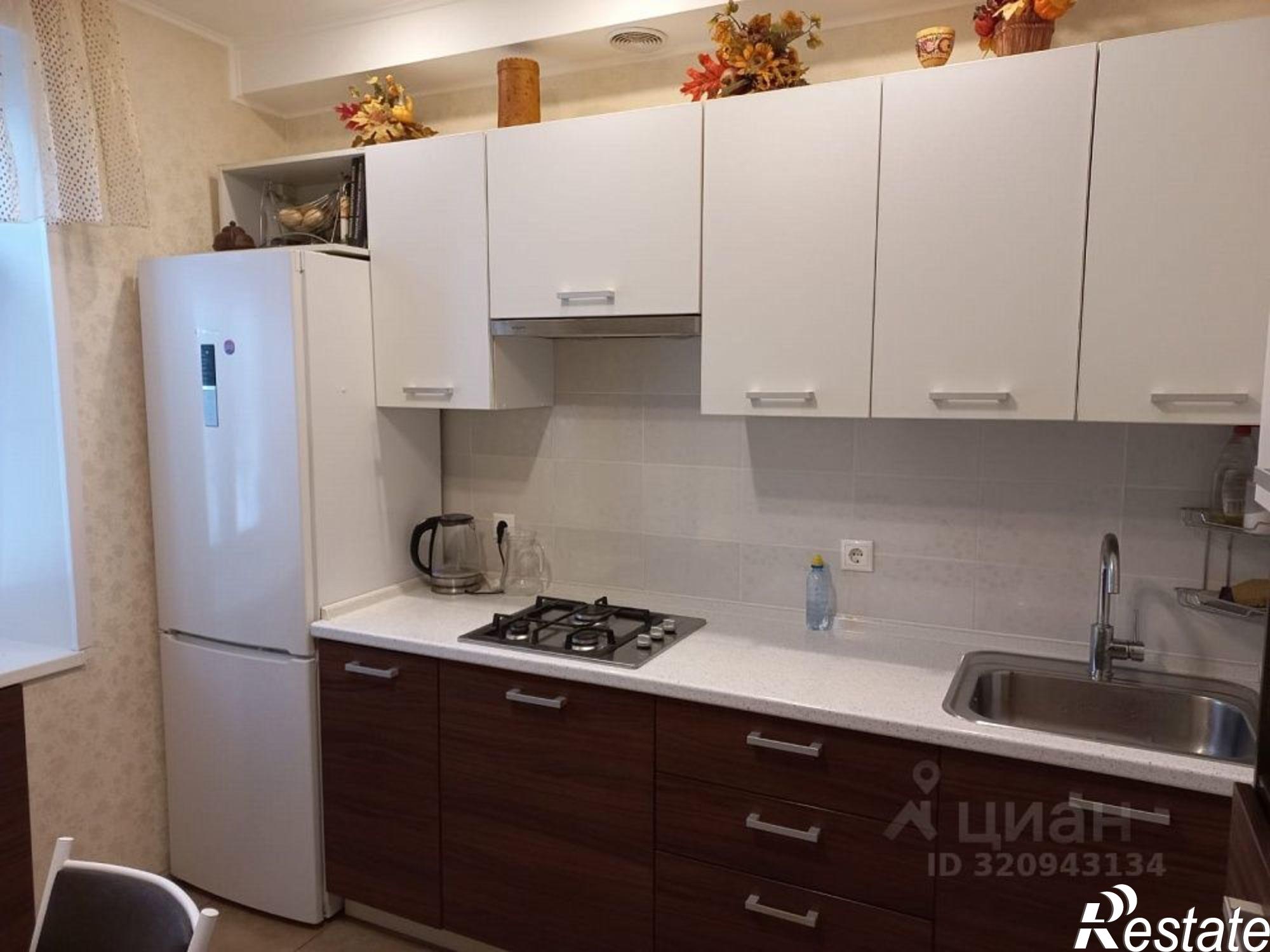 Сдать квартиру за 30 000 рублей на Революционная улица, 36