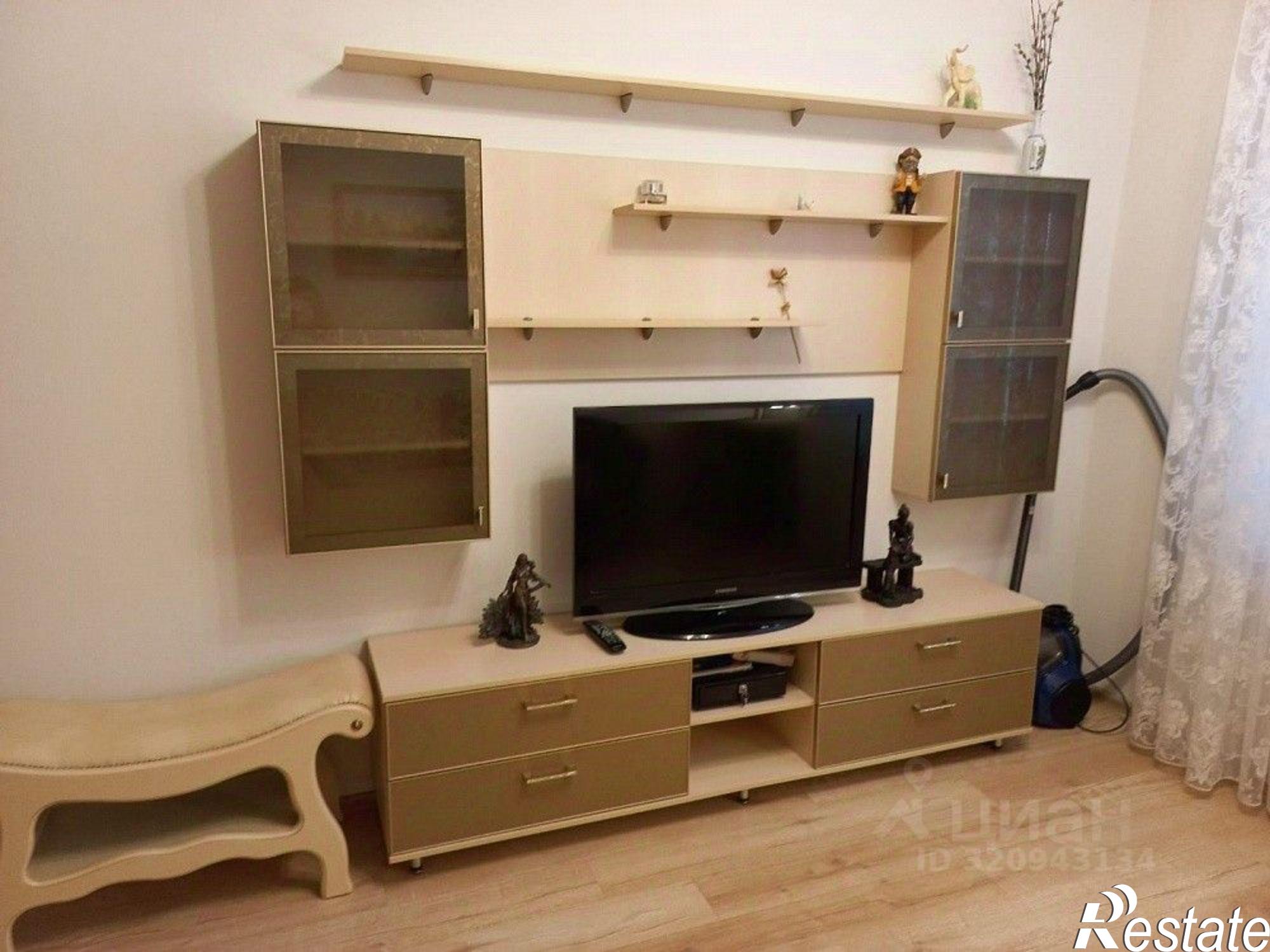 Сдать квартиру за 30 000 рублей на Революционная улица, 36