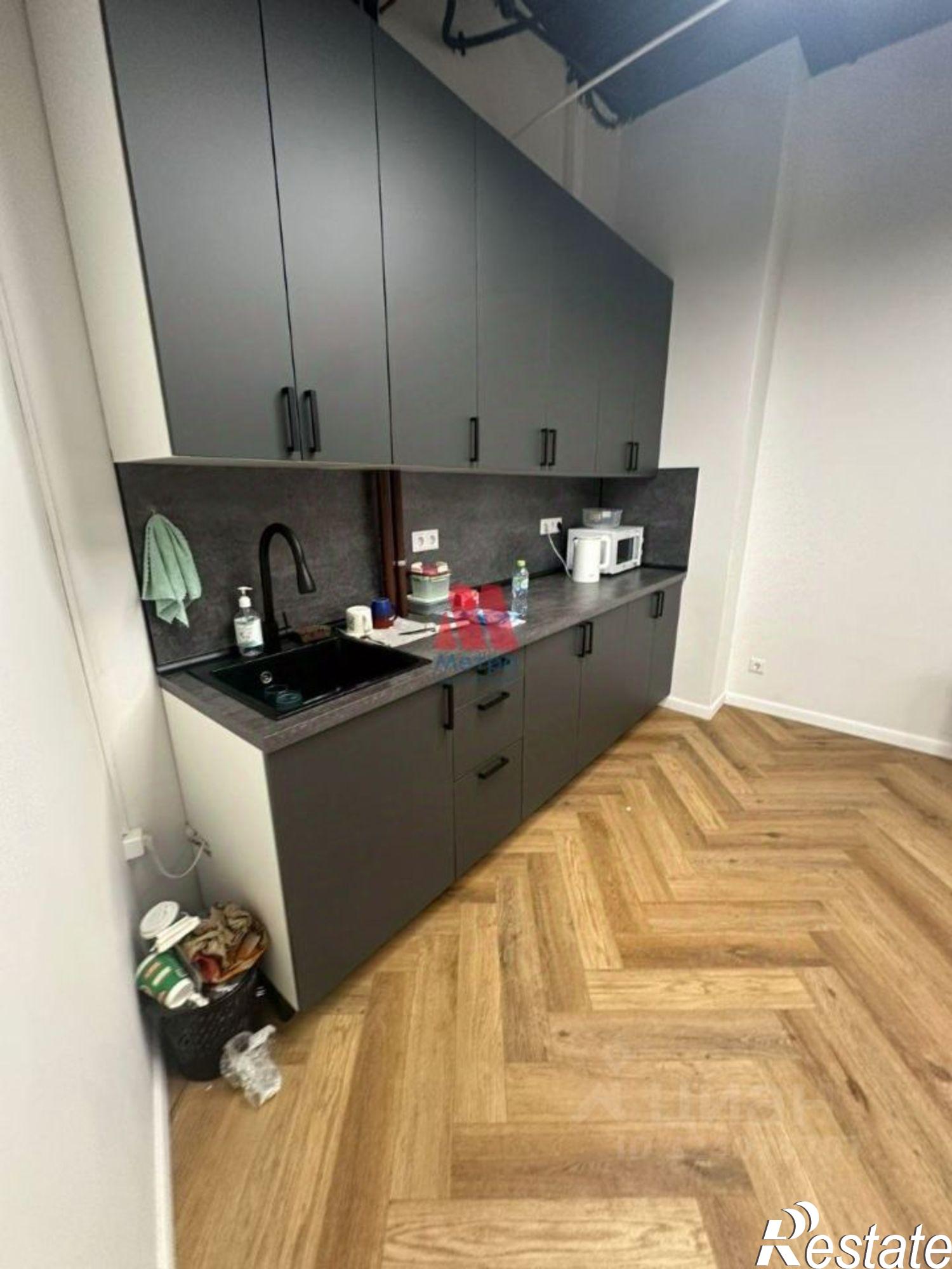 Сдать офис, помещение под офис за 249 000 рублей на Московский проспект, 103