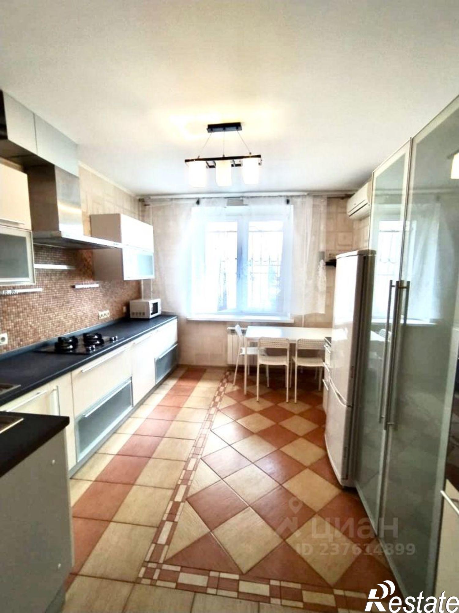 Сдать квартиру за 60 000 рублей на Республиканская улица, 13 к2