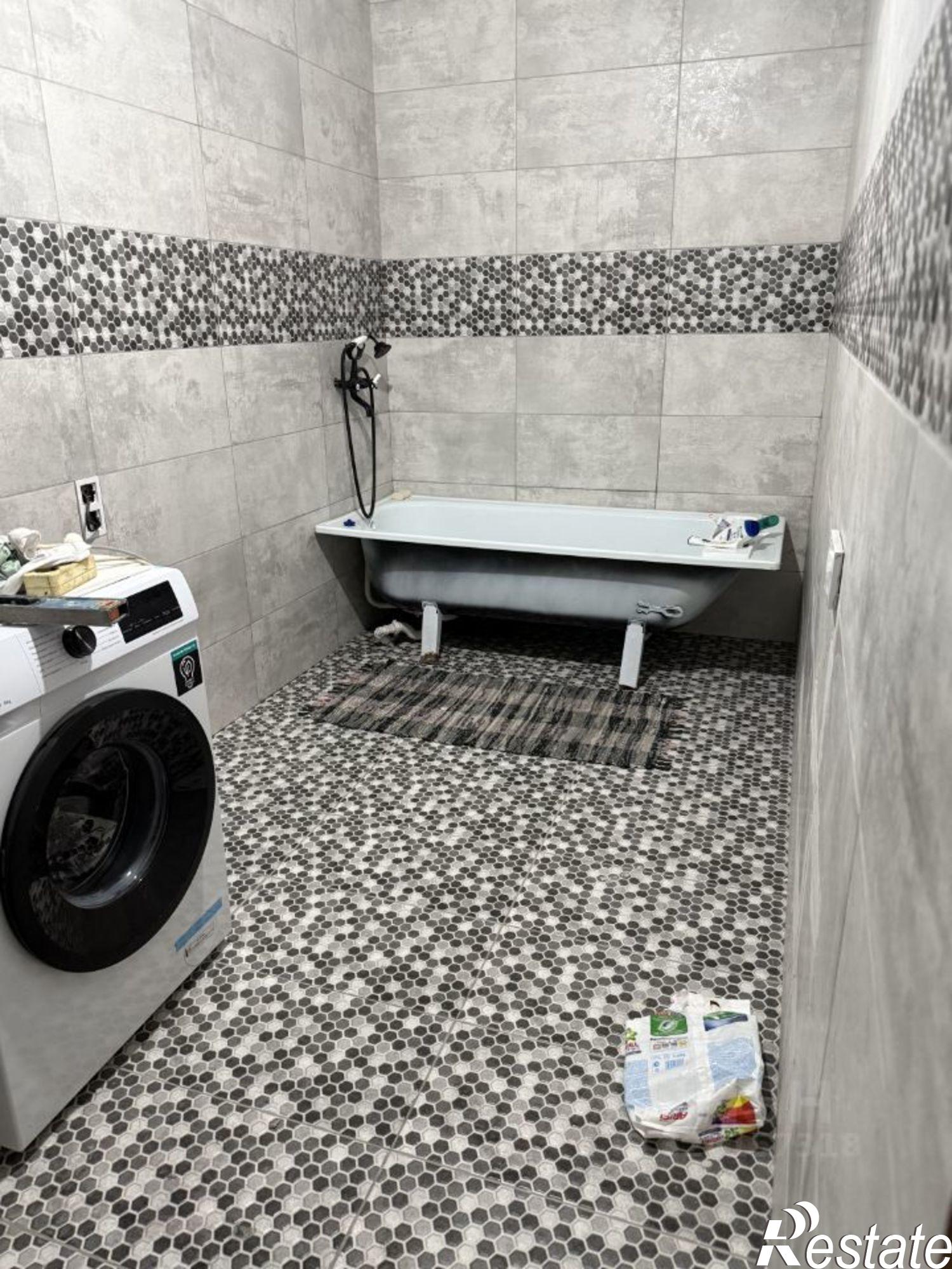 Купить дачу, дом, коттедж за 9 996 000 рублей на 1-й Транспортный пер, 9