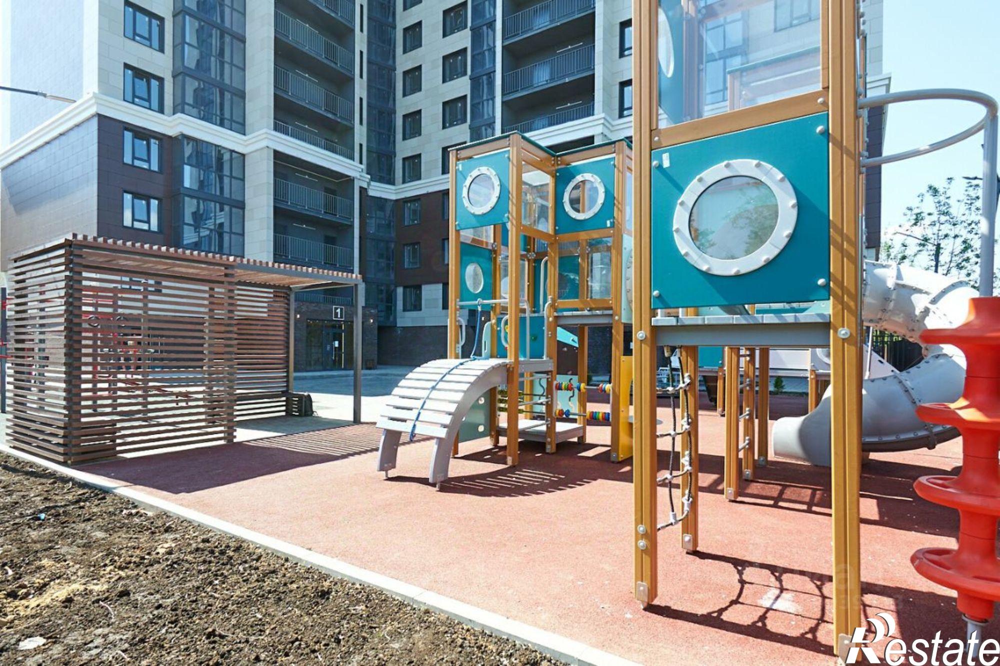 Купить квартиру за 4 825 100 рублей на ул Соловьева, 7/40