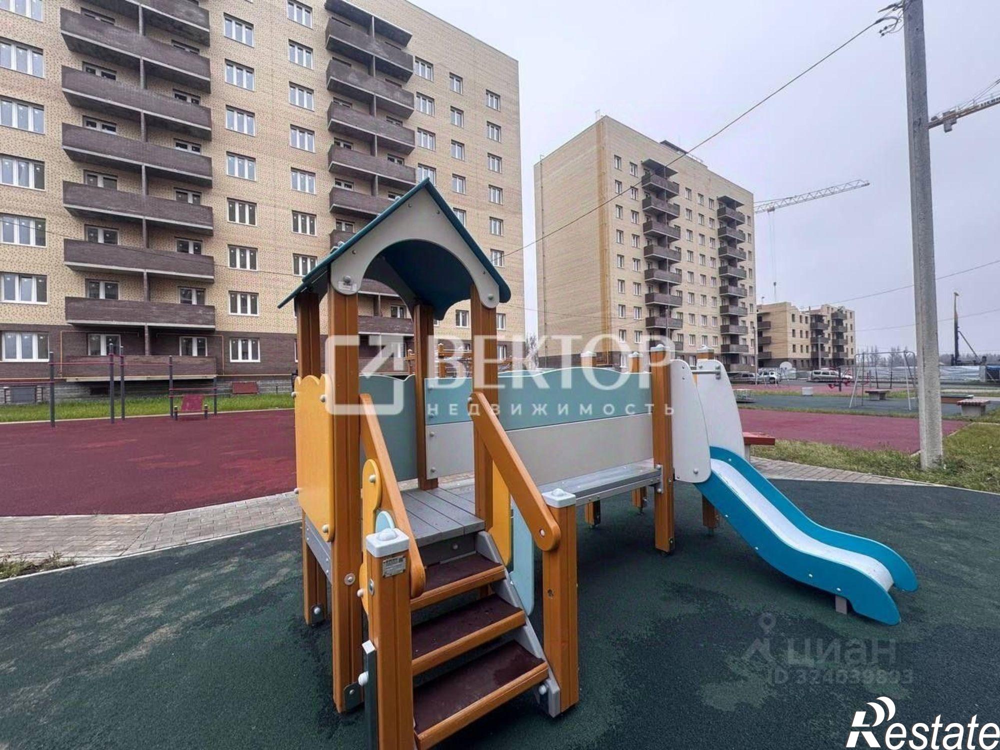 Купить квартиру за 5 000 000 рублей на улица Комкора Хрипина