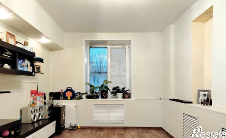 3-комн квартира улица Маланова, 6/1а,  д. 6/1а