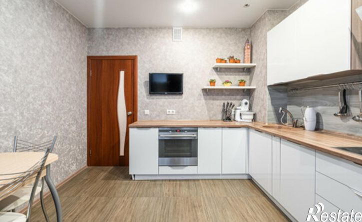 3-комн квартира улица Бабича, 10А,  д. 10А