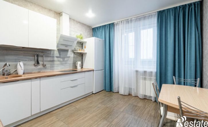 3-комн квартира улица Бабича, 10А,  д. 10А