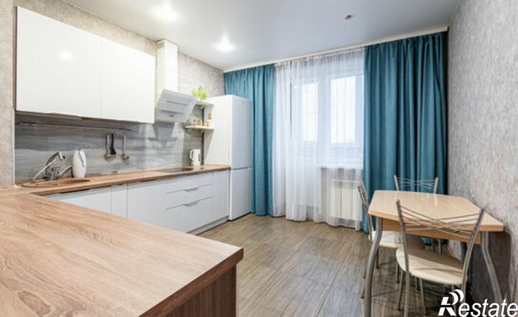 3-комн квартира улица Бабича, 10А,  д. 10А