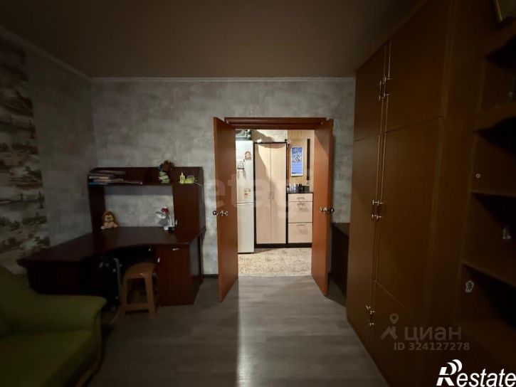 3-комн квартира ул Батова, 5,  д. 5