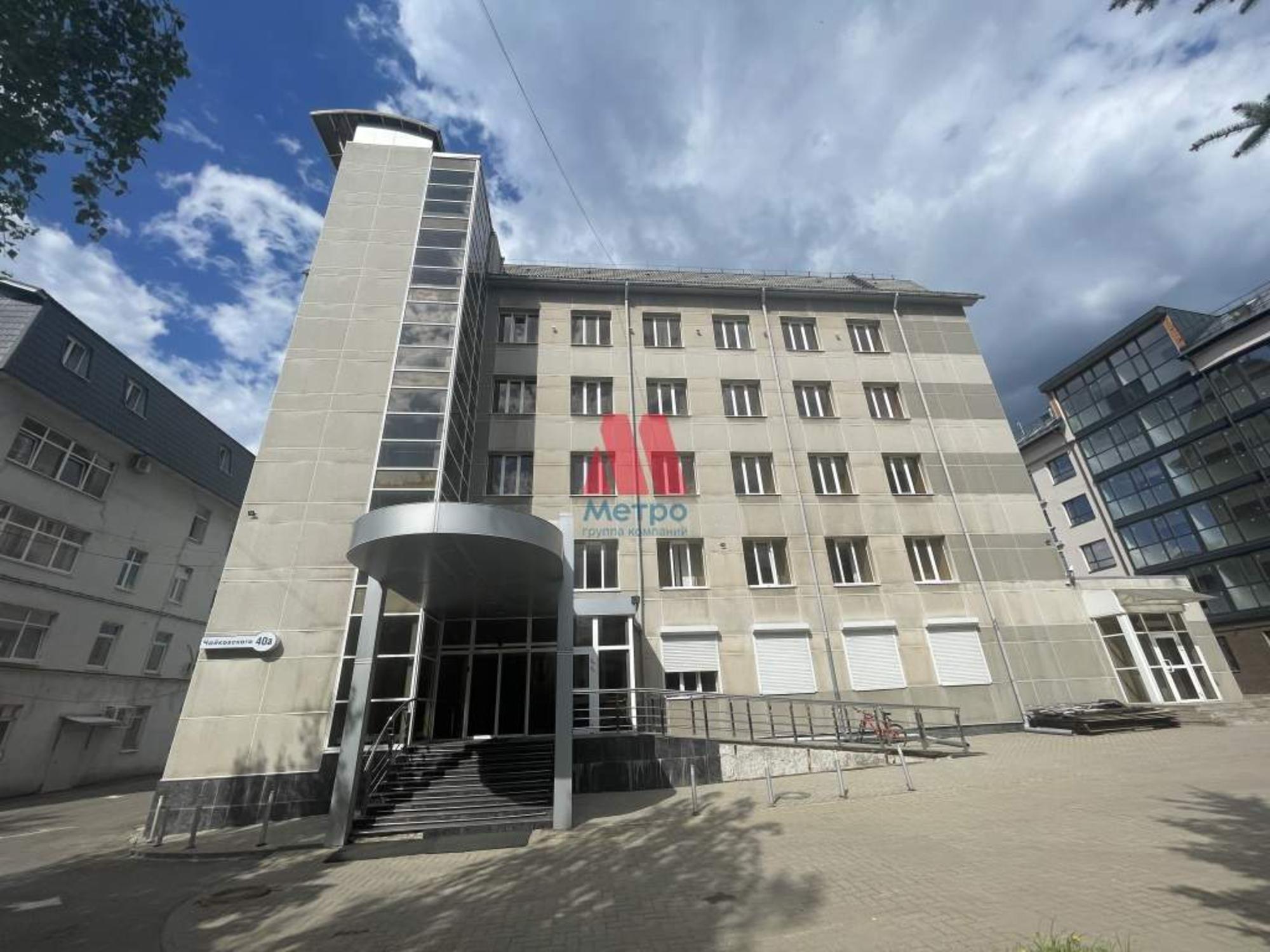 Сдать офис, помещение под офис за 25 760 рублей на Чайковского улица, д.40а