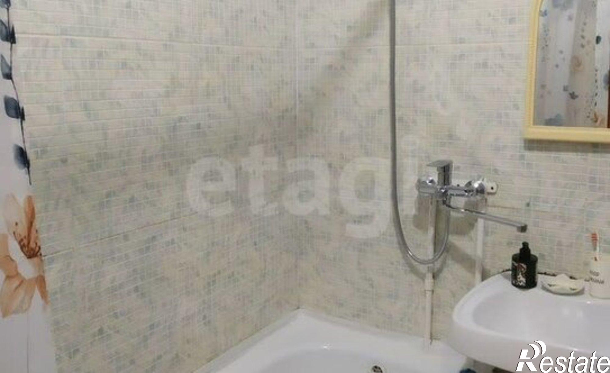 Купить квартиру за 4 000 000 рублей на ул Панина, 3 4