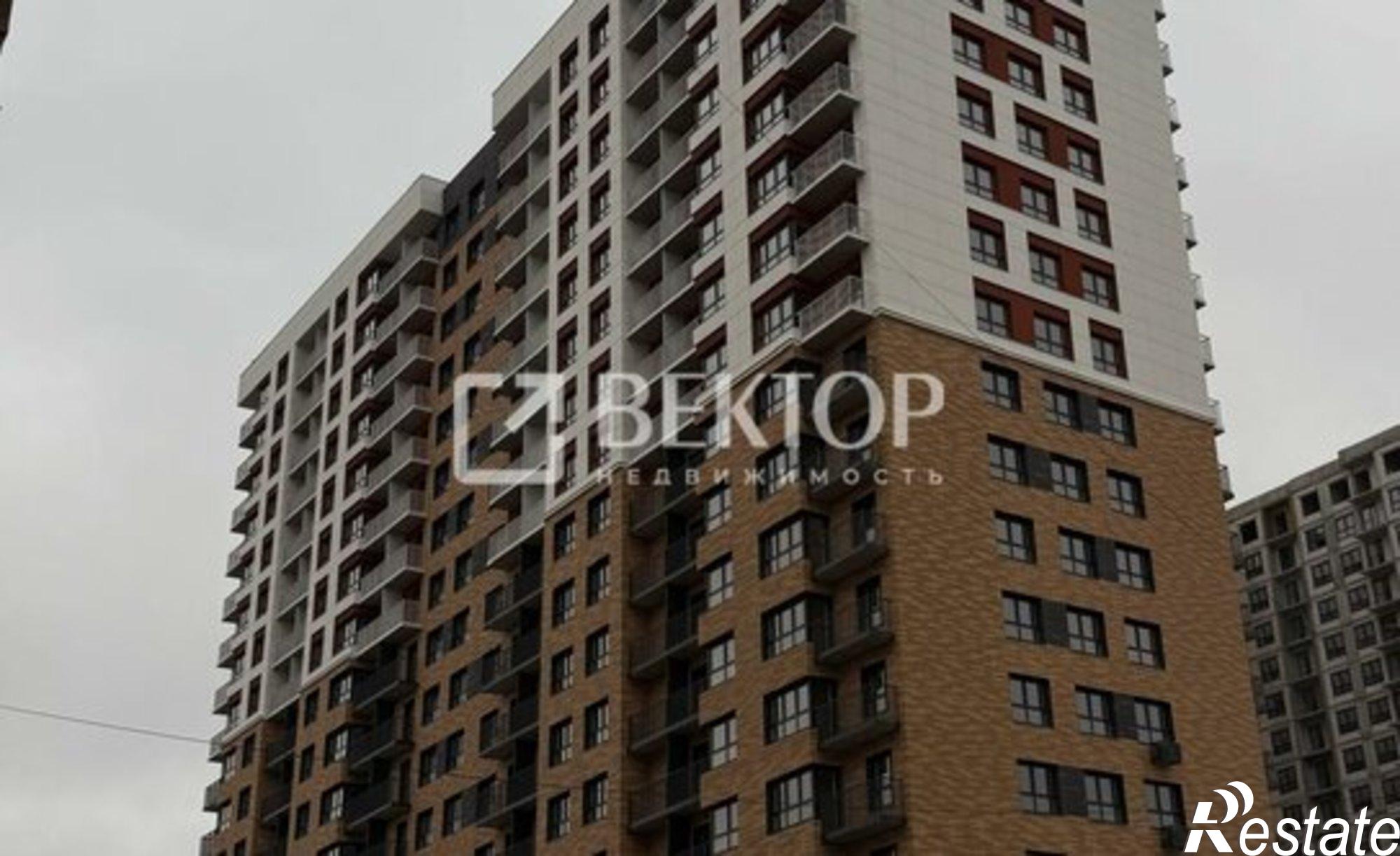 Купить квартиру за 4 200 000 рублей на Чернопрудная улица, 15