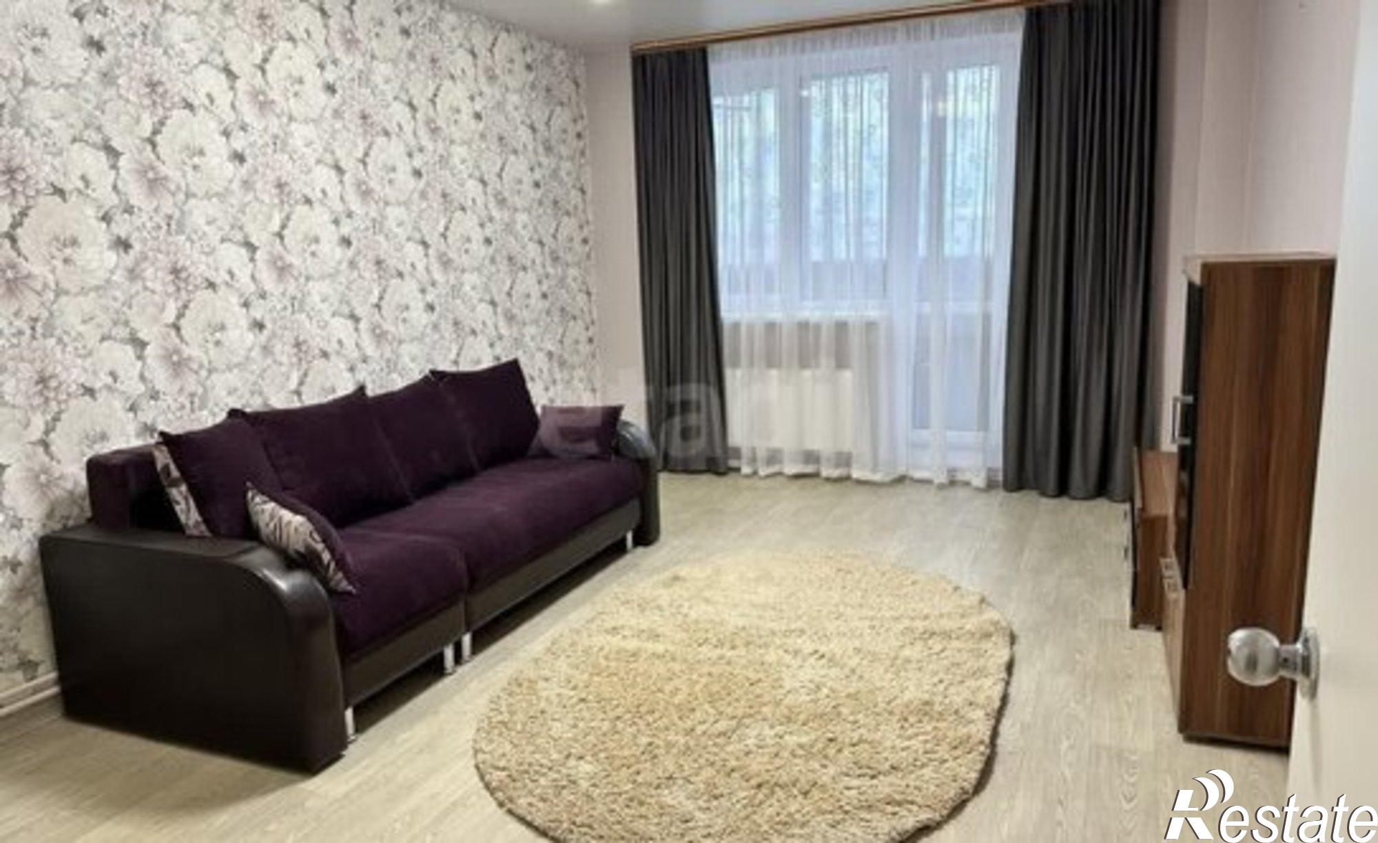 Купить квартиру за 10 000 000 рублей на ул Чернопрудная, 15