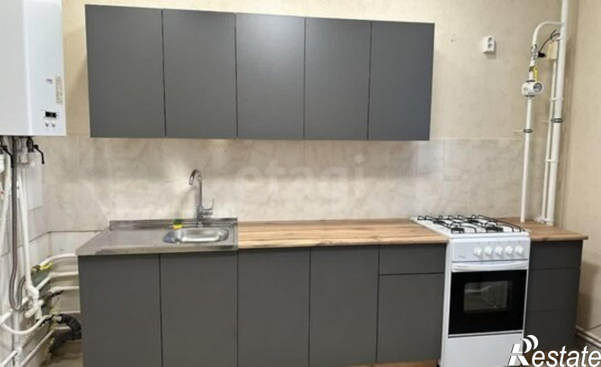 Купить квартиру за 10 000 000 рублей на ул Чернопрудная, 15