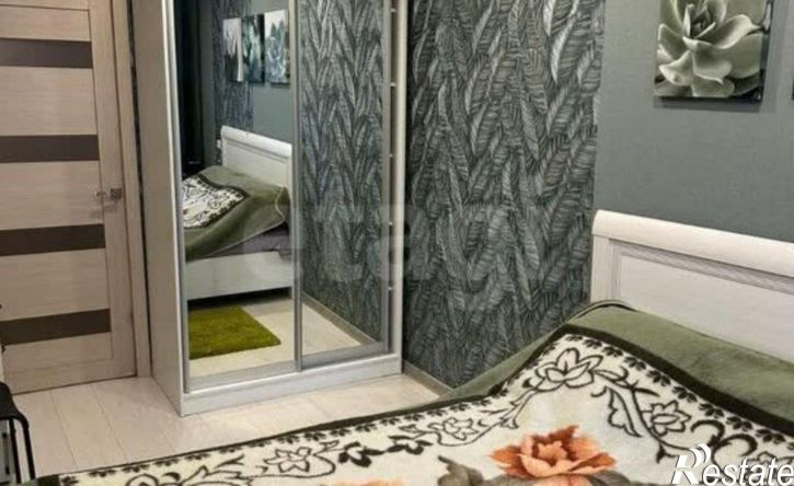 2-комн квартира улица Труфанова, 8 к2,  д. 8 к2