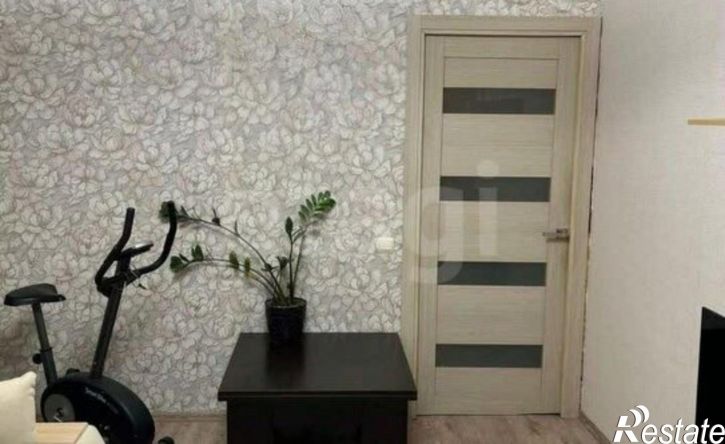 2-комн квартира улица Труфанова, 8 к2,  д. 8 к2