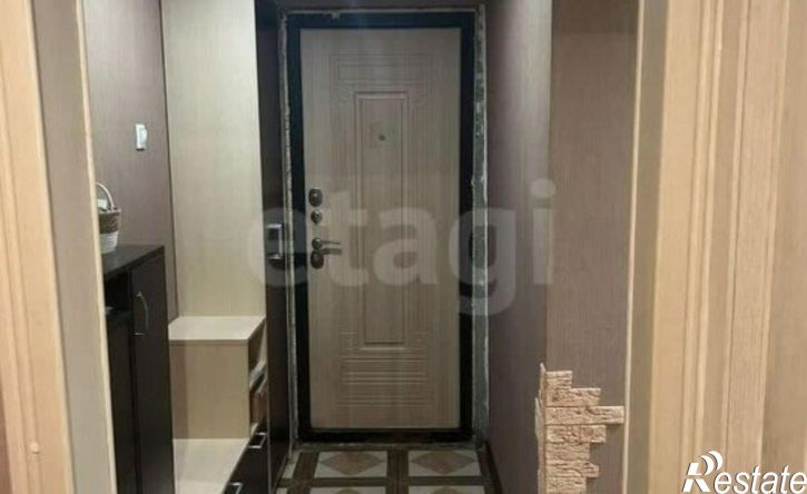 2-комн квартира улица Труфанова, 8 к2,  д. 8 к2