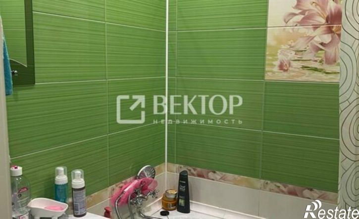 2-комн квартира ул Нефтяников, 27,  д. 27