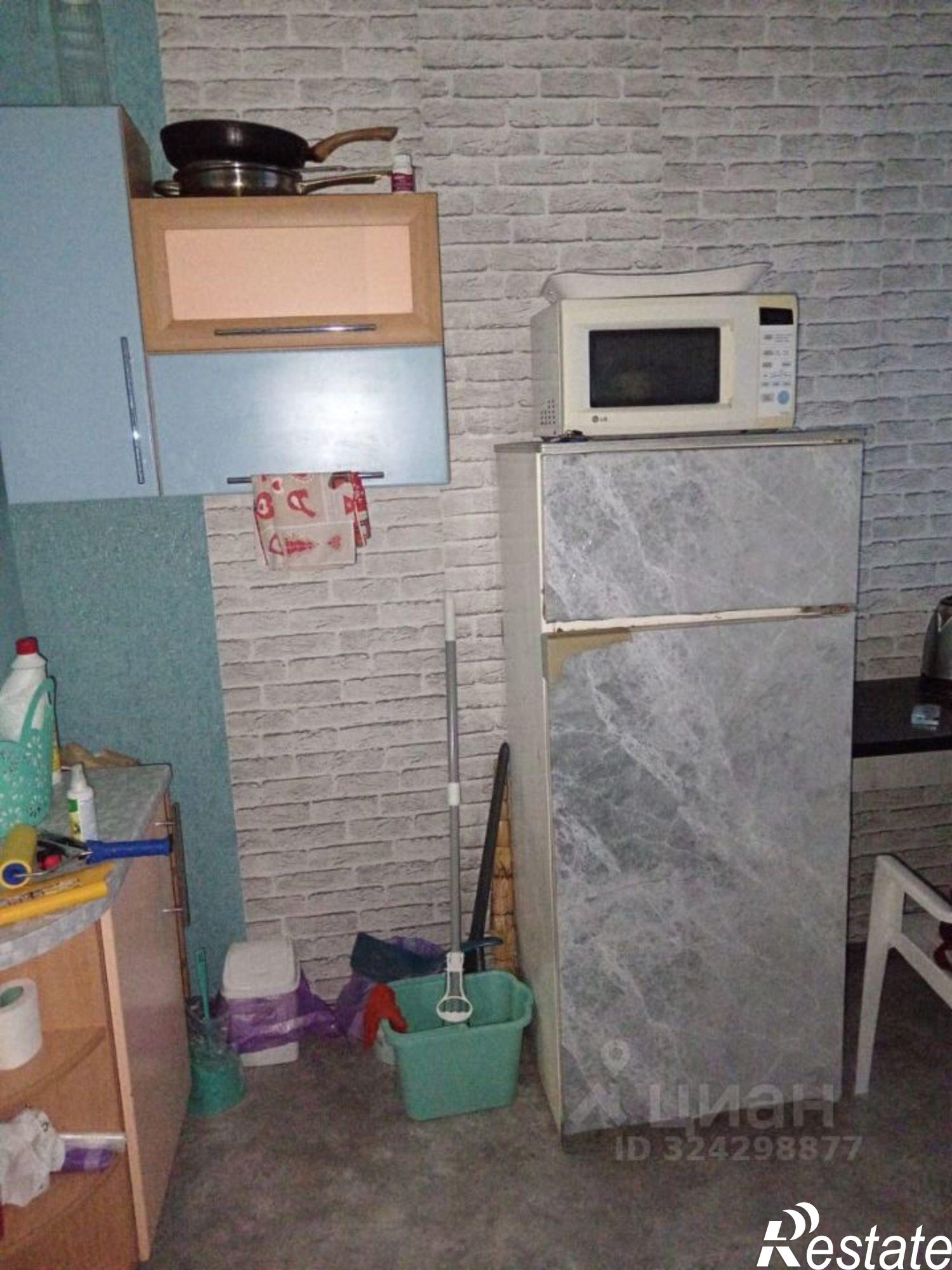 Сдать комнату за 10 000 рублей на Республиканский проезд, 5