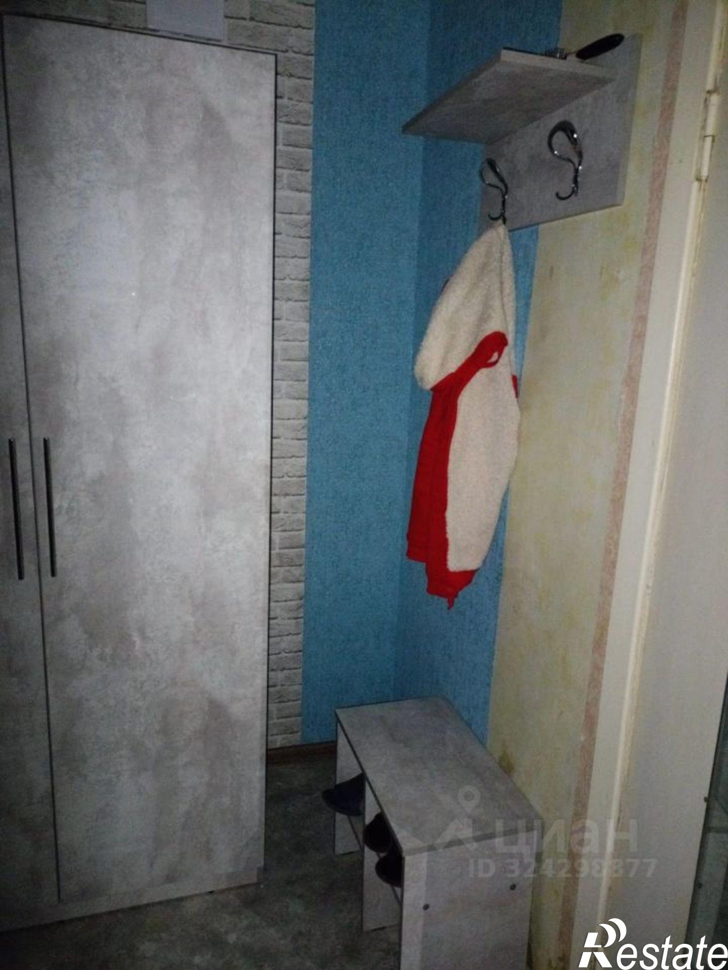 Сдать комнату за 10 000 рублей на Республиканский проезд, 5