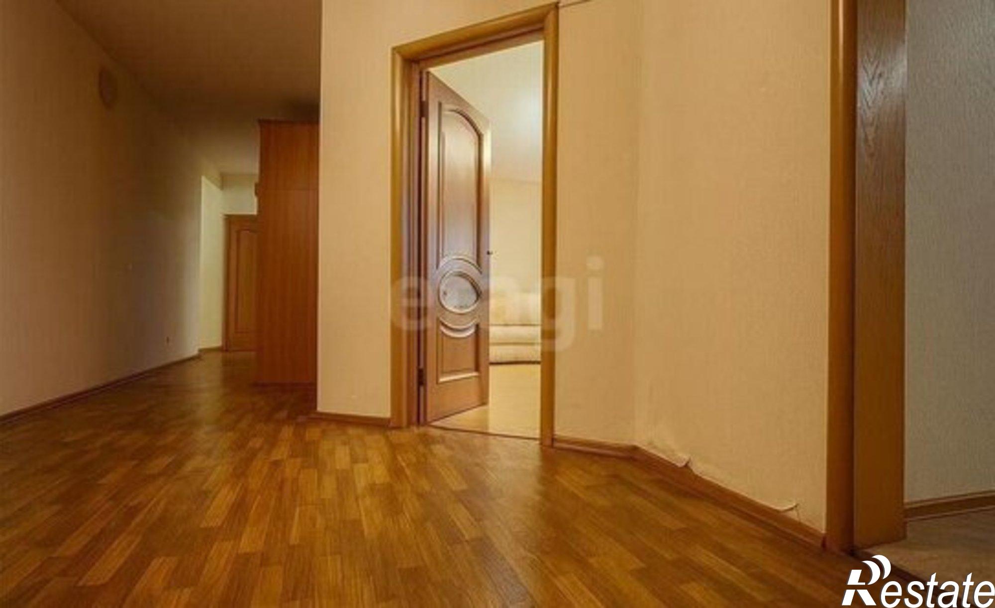 Купить квартиру за 8 690 000 рублей на улица Сахарова, 5