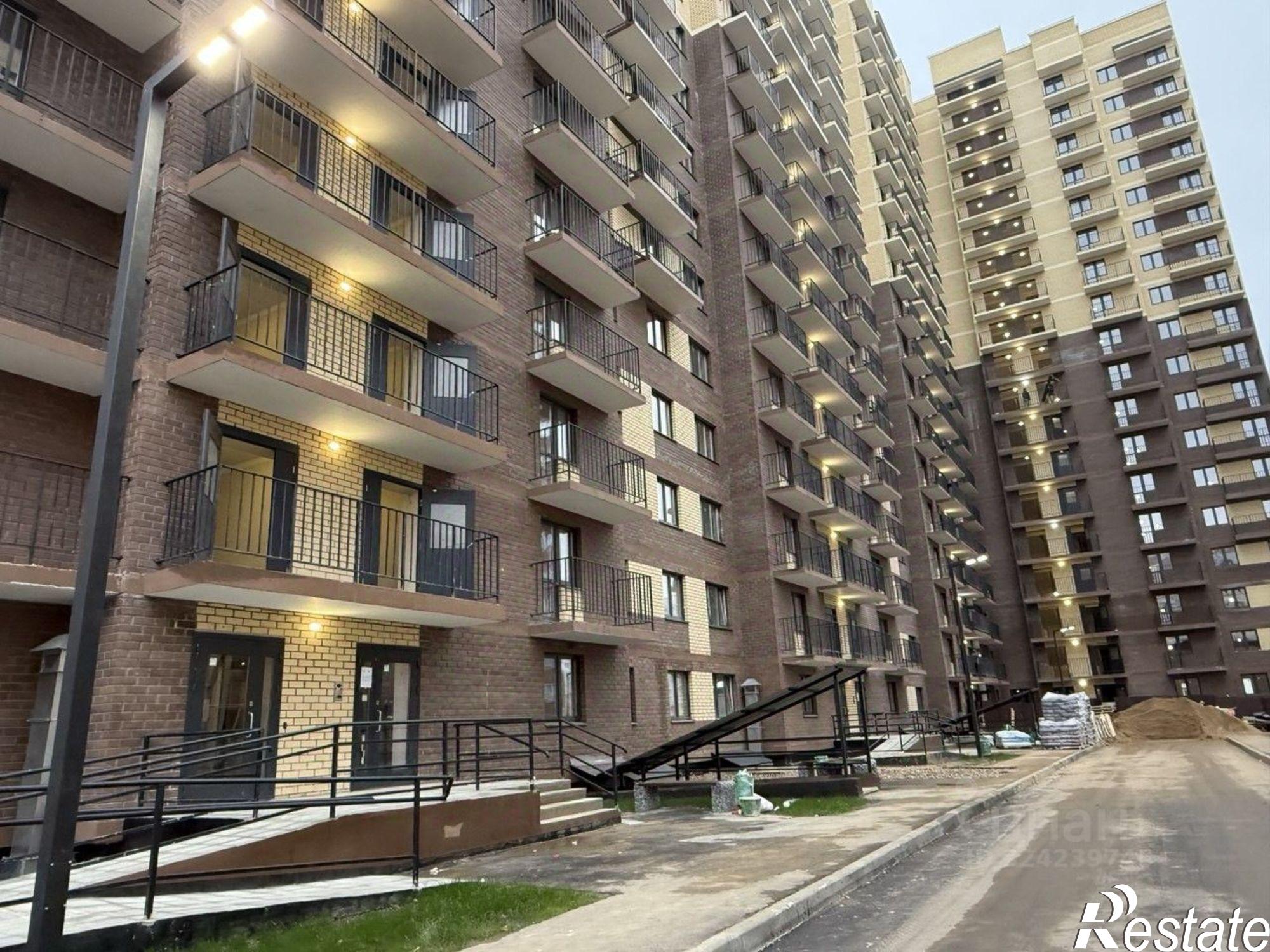 Купить квартиру за 4 480 000 рублей на ул Строителей, 20