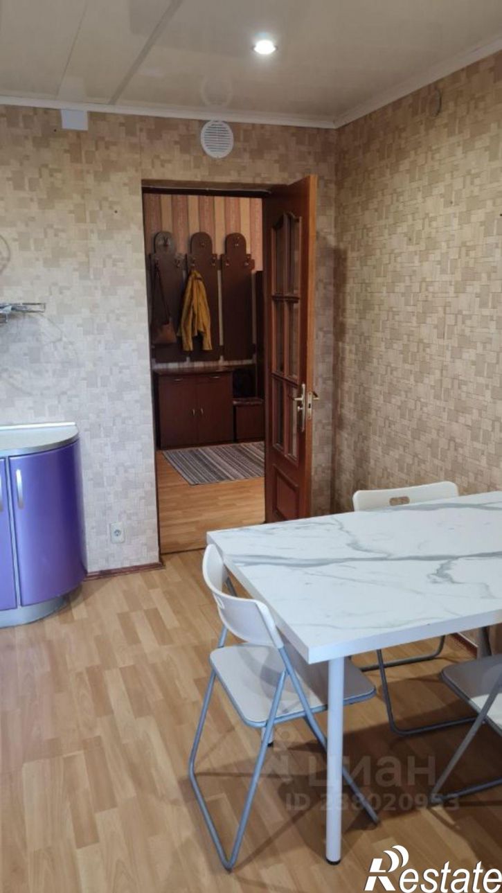 4-комн квартира улица Менделеева, 16,  д. 16