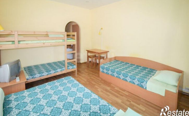 4-комн квартира улица Ушинского, 32,  д. 32