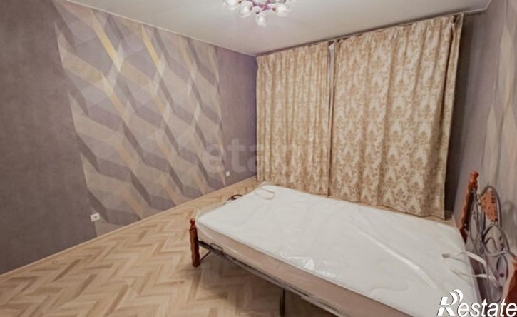 2-комн квартира ул Пионерская, 4,  д. 4