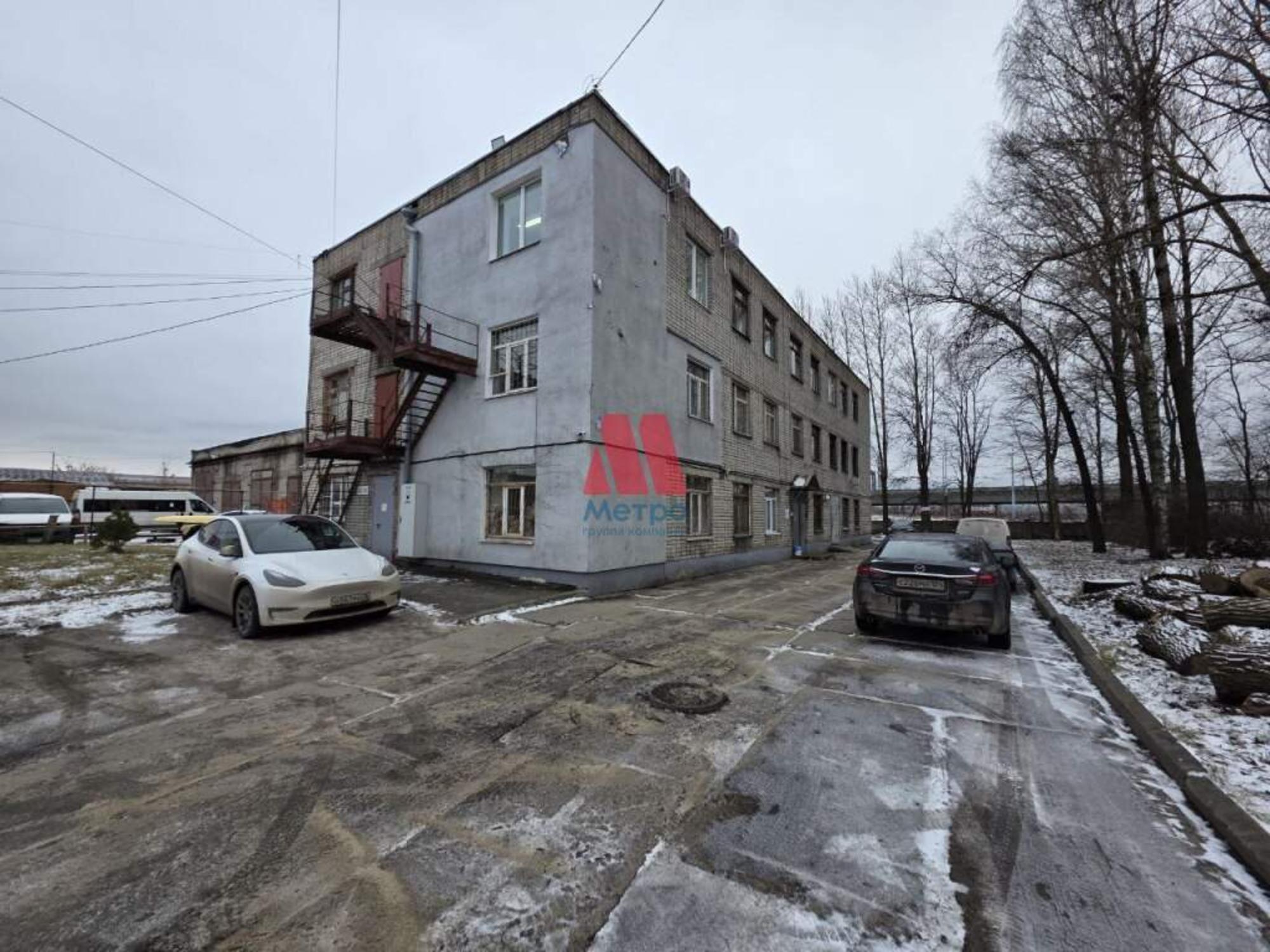 Сдать офис, помещение под офис за 9 500 рублей на Тутаевское шоссе, д.2стр3