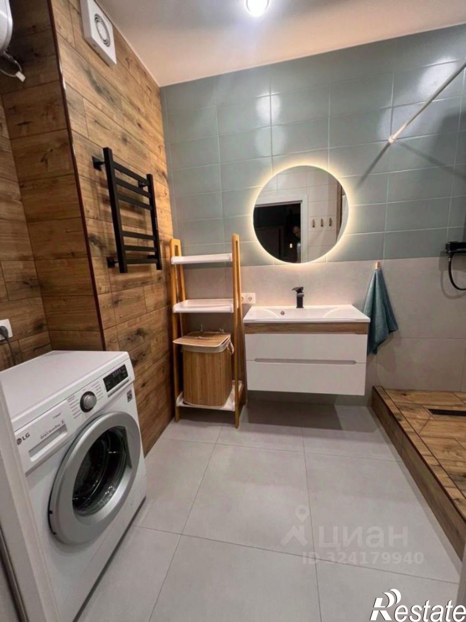 Сдать квартиру за 85 000 рублей на ул Большая Октябрьская, 108