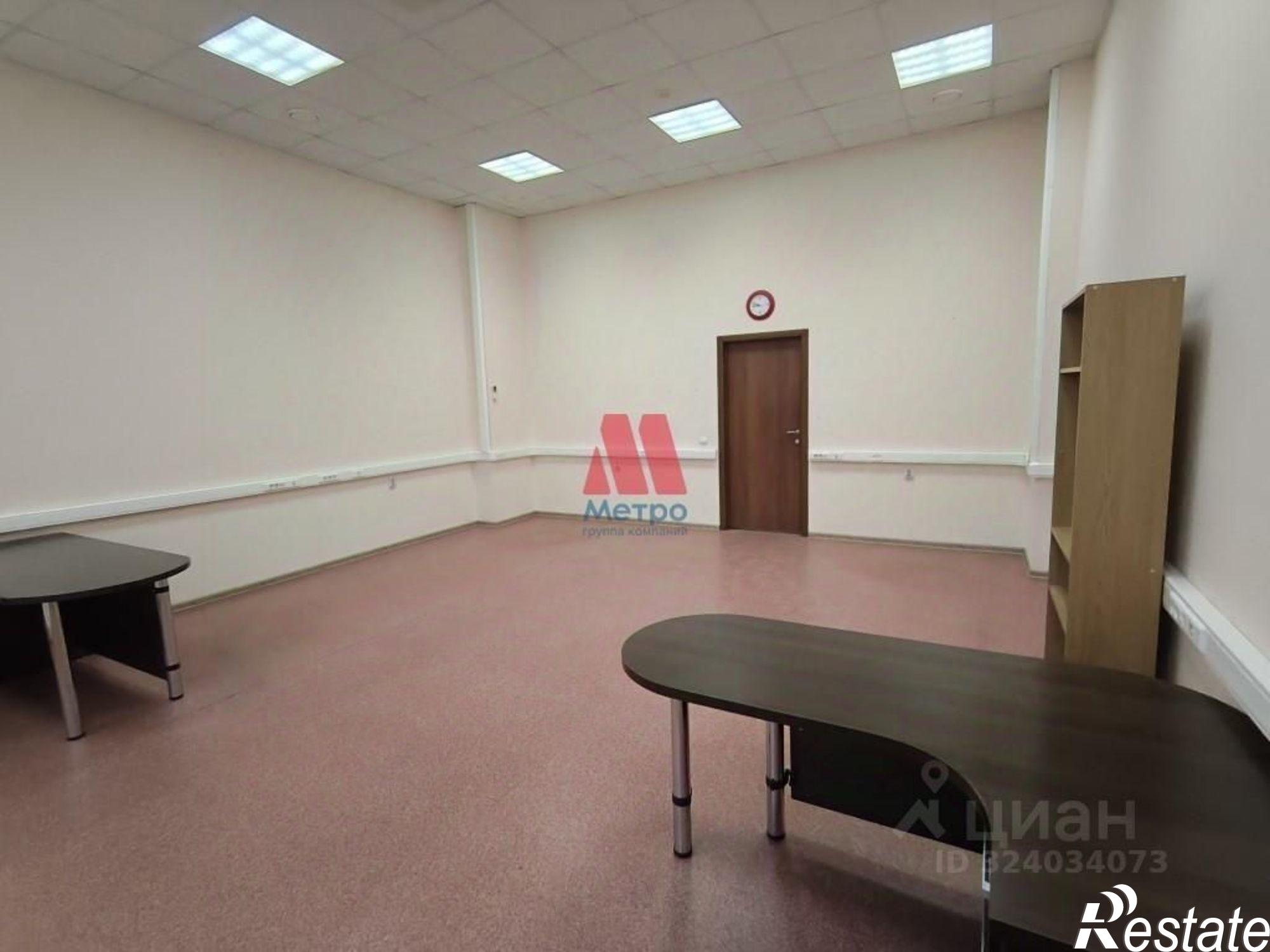 Сдать офис, помещение под офис за 340 000 рублей на ул Республиканская, 3 7