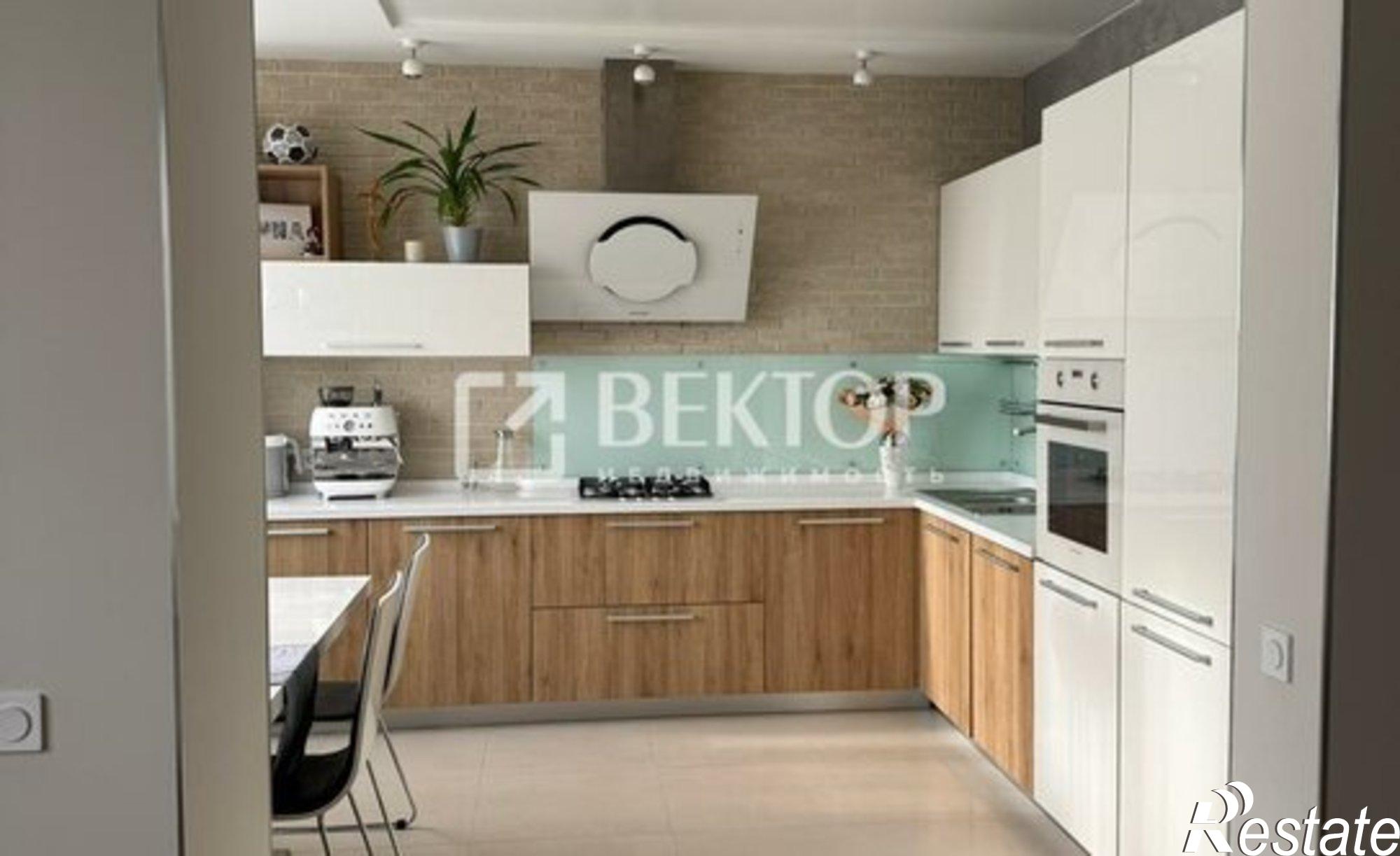 Купить квартиру за 11 000 000 рублей на улица Чехова, 17 к2