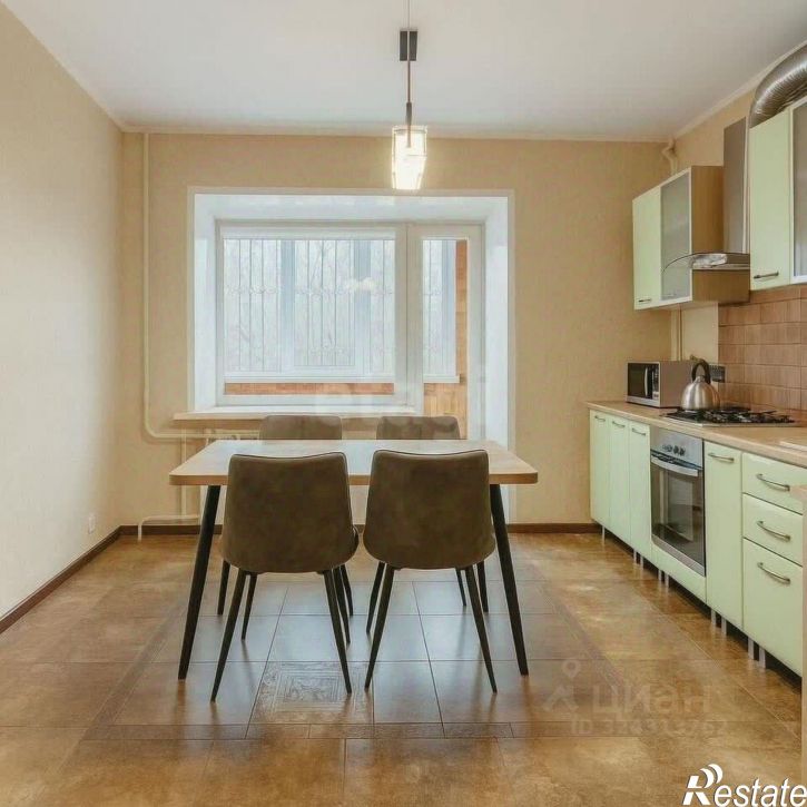 3-комн квартира улица Сахарова, 5,  д. 5