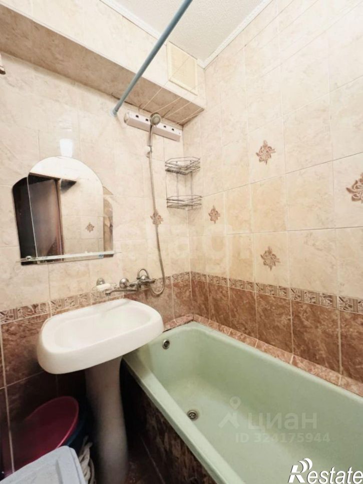 3-комн квартира ул Большие Полянки, 27/36,  д. 27/36