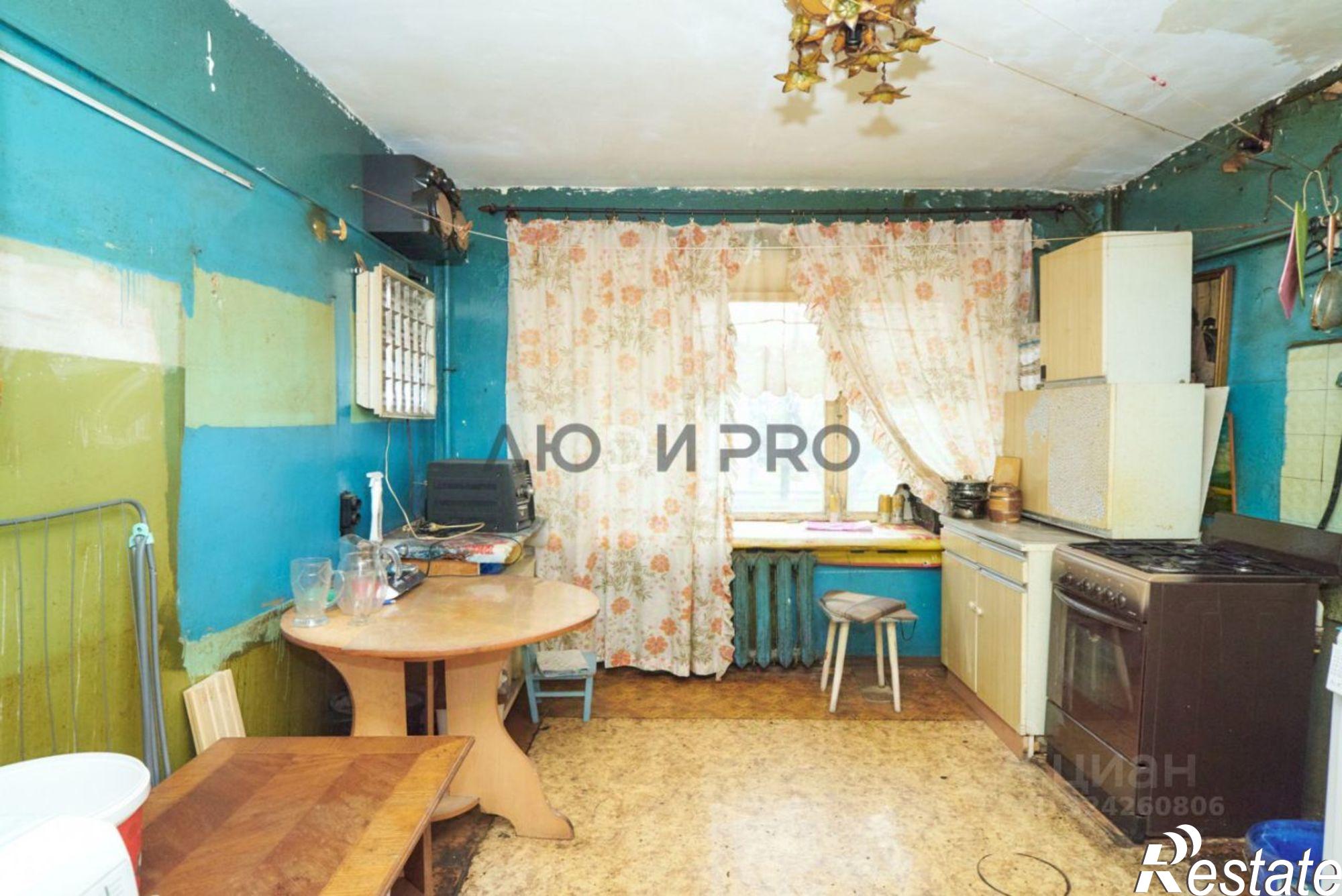 Купить комнату за 565 000 рублей на Спортивная улица, 9/23