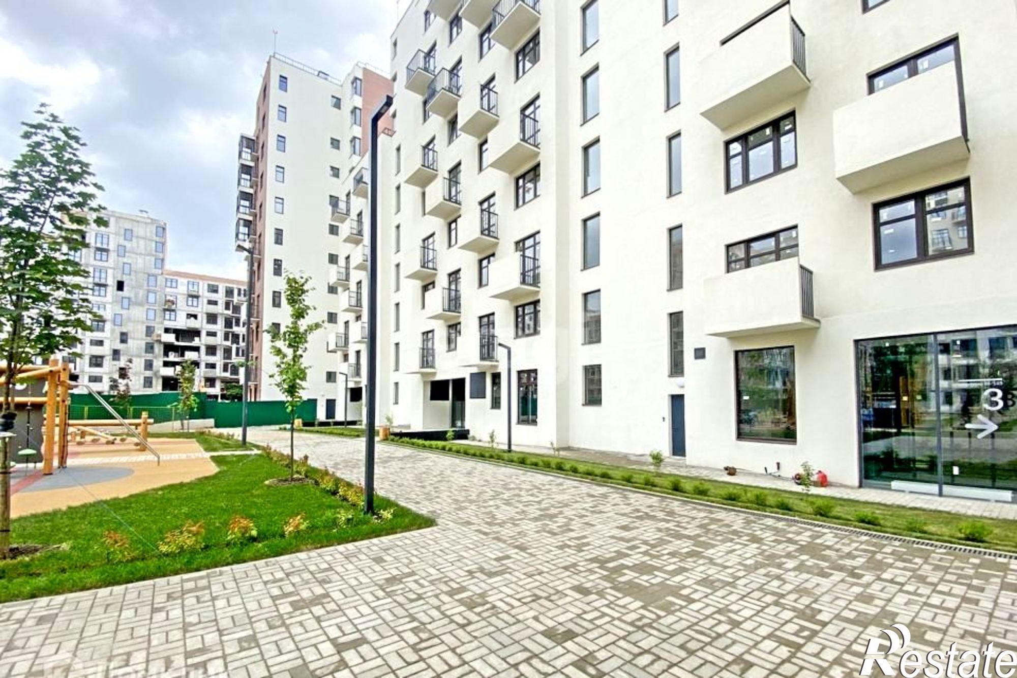 Купить гараж, место в паркинге за 400 000 рублей на ул Свободы, 91 1