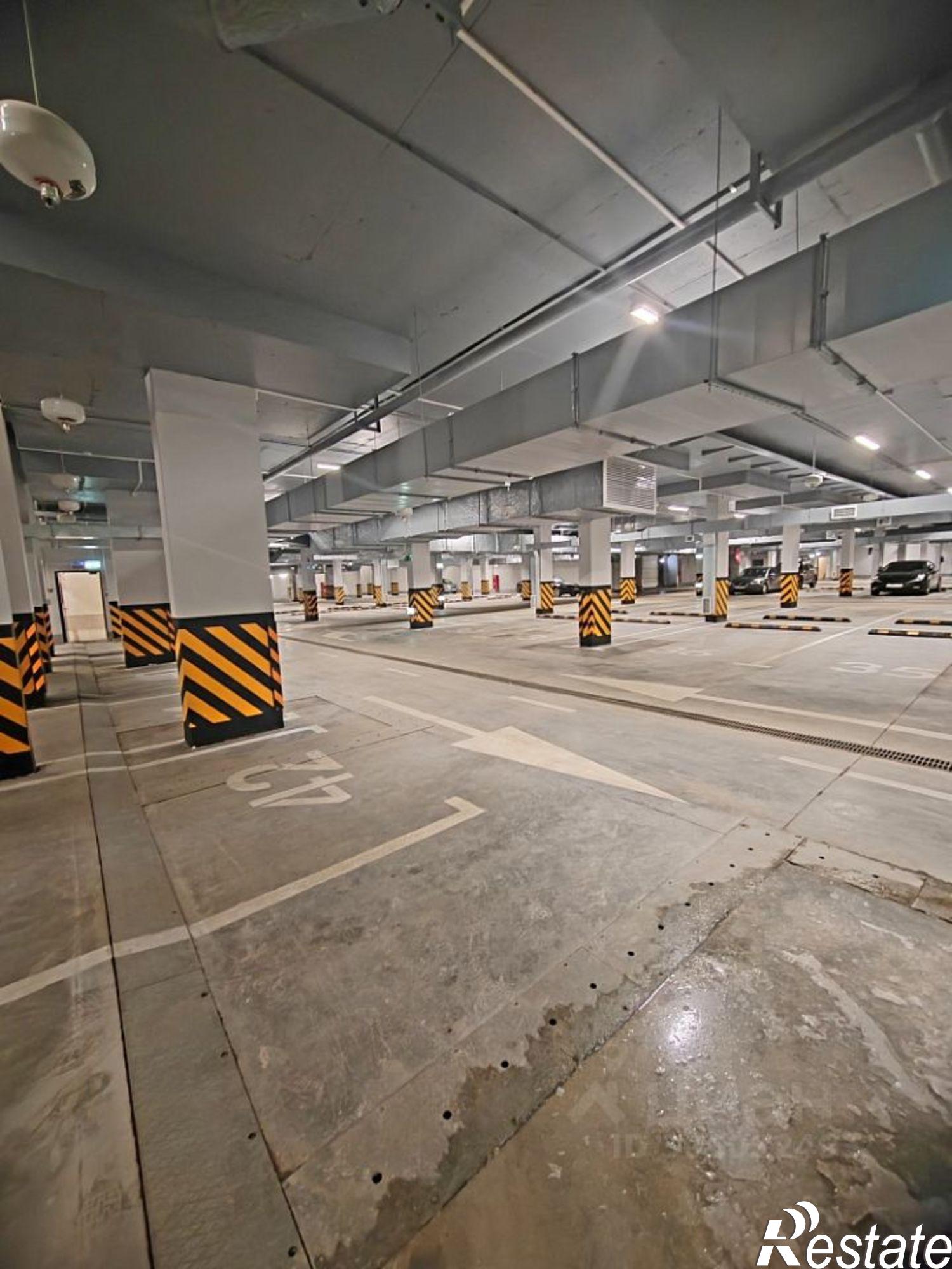 Купить гараж, место в паркинге за 400 000 рублей на ул Свободы, 91 1