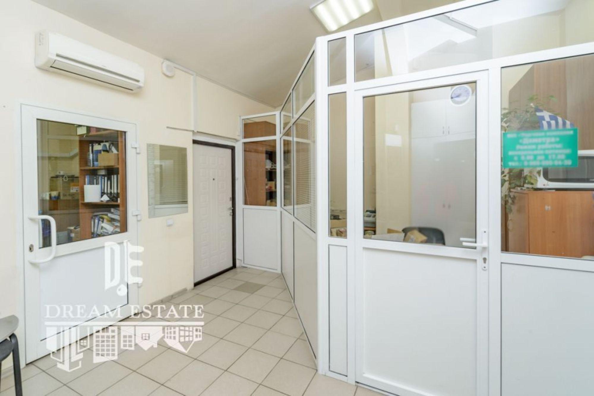 Сдать офис, помещение под офис за 26 000 рублей на Трефолева ул, 24а