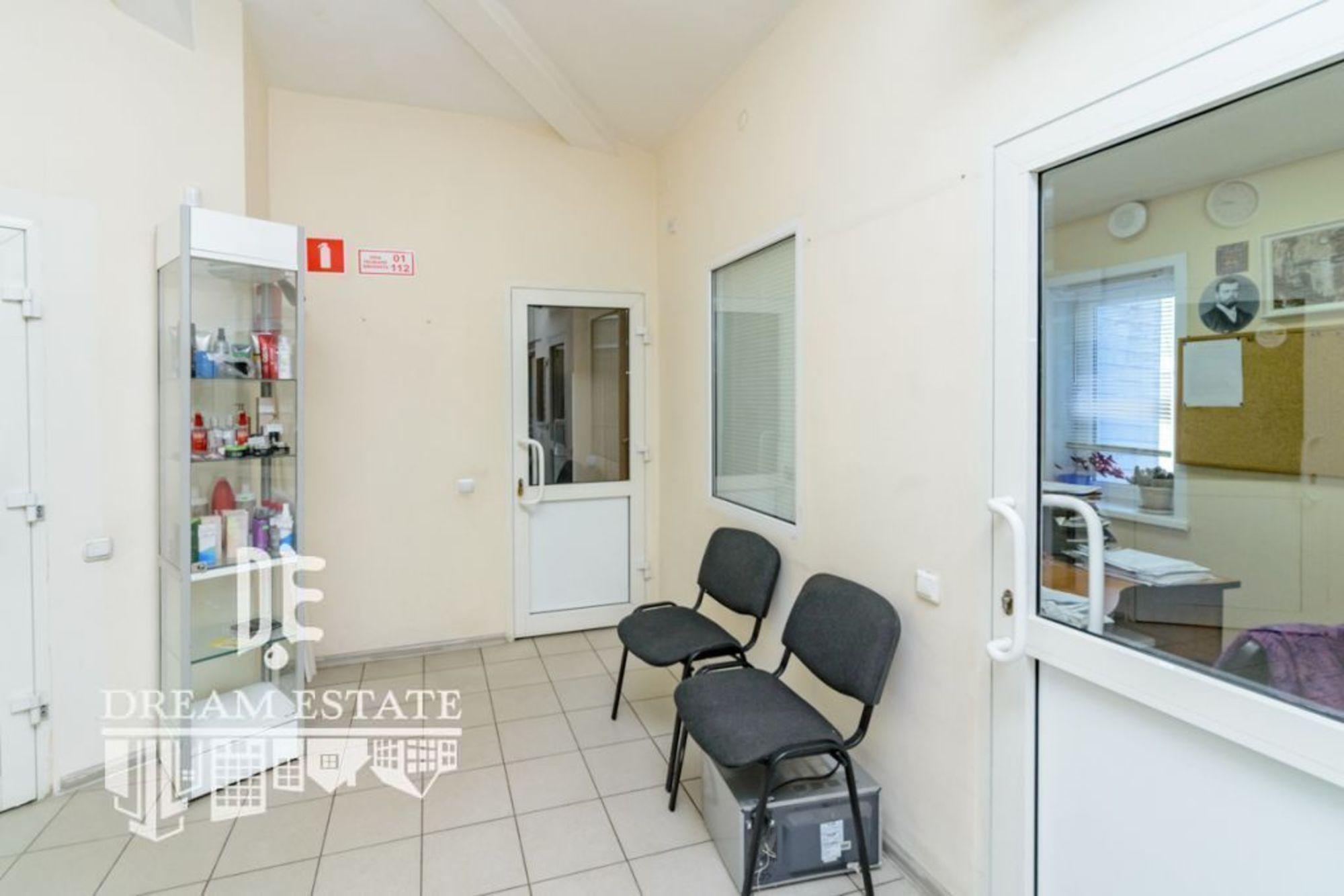 Сдать офис, помещение под офис за 26 000 рублей на Трефолева ул, 24а