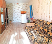 комната 70 кв м ул Судостроителей, 22