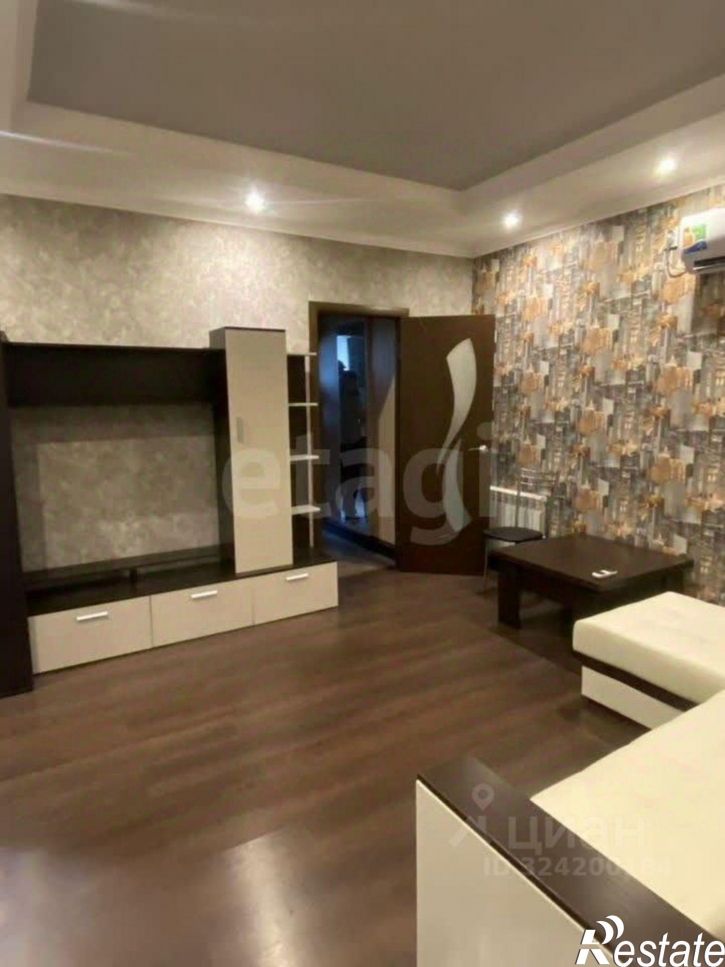 2-комн квартира 1-й Сиреневый проезд, 42,  д. 42