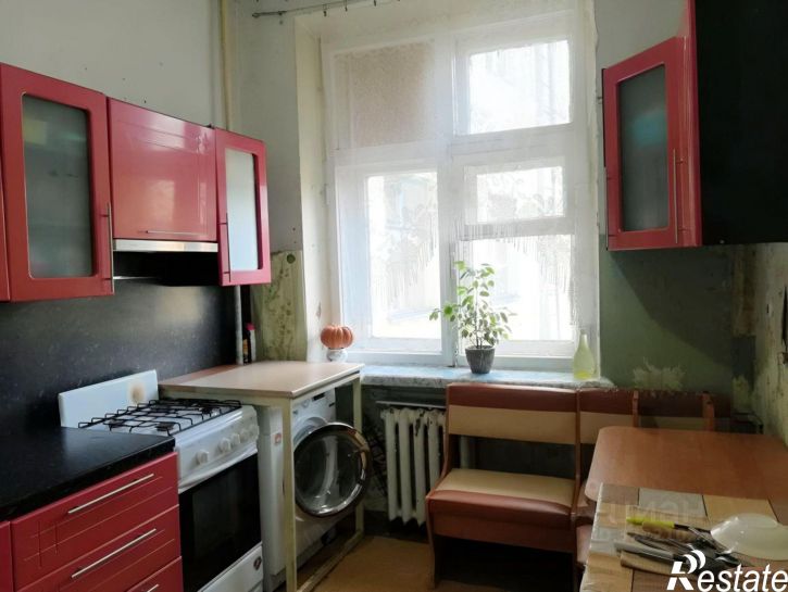 4-комн квартира ул Фурманова, 1,  д. 1